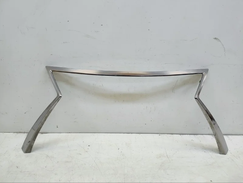 Молдинг решетки радиатора Lexus RX 2016-2019 4