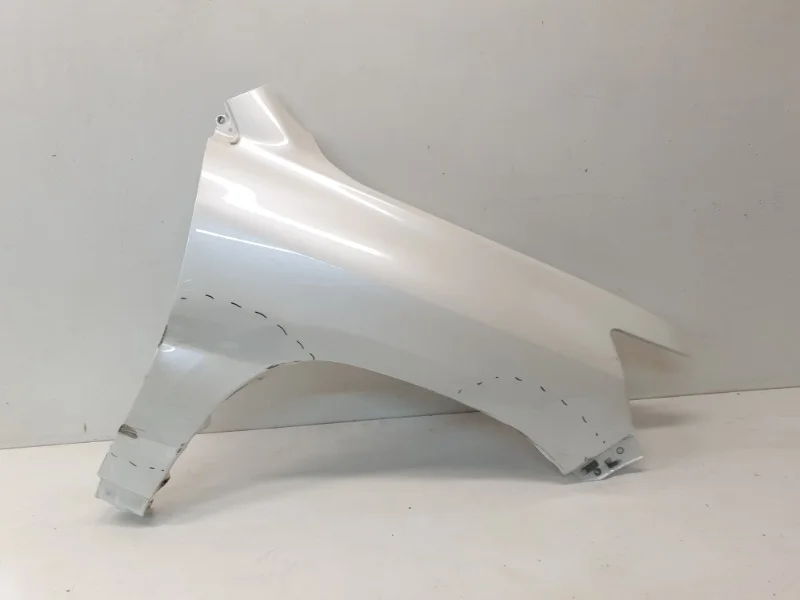 Крыло Toyota Land Cruiser 2016-2021 200