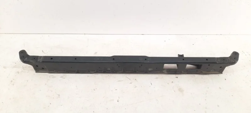 Панель передняя (телевизор) Kia Sorento 2017-2020 3