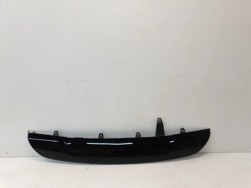 Накладка бампера Toyota Rav4 2016-2019 45