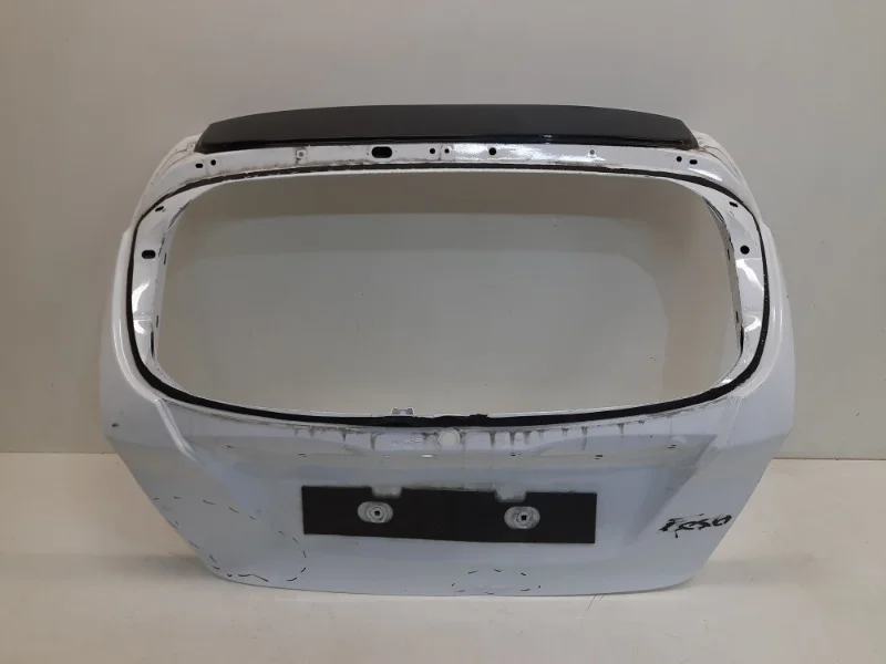Крышка багажника Ford Fiesta 2008-2019 MK6