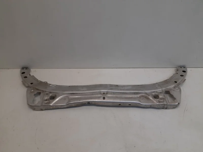 Панель передняя (телевизор) Mercedes-Benz -Class 2014-2020 W205