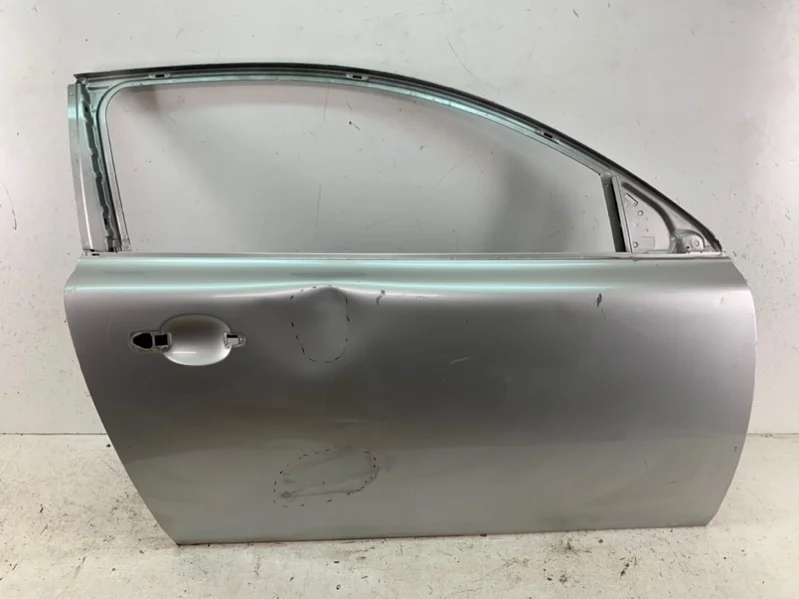 Дверь Volvo C30 2006-2013