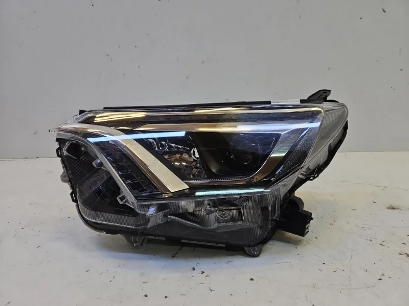 Фара Toyota Rav4 2016-2019 45