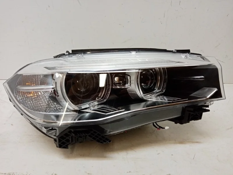 Фара BMW X5 2013- F15