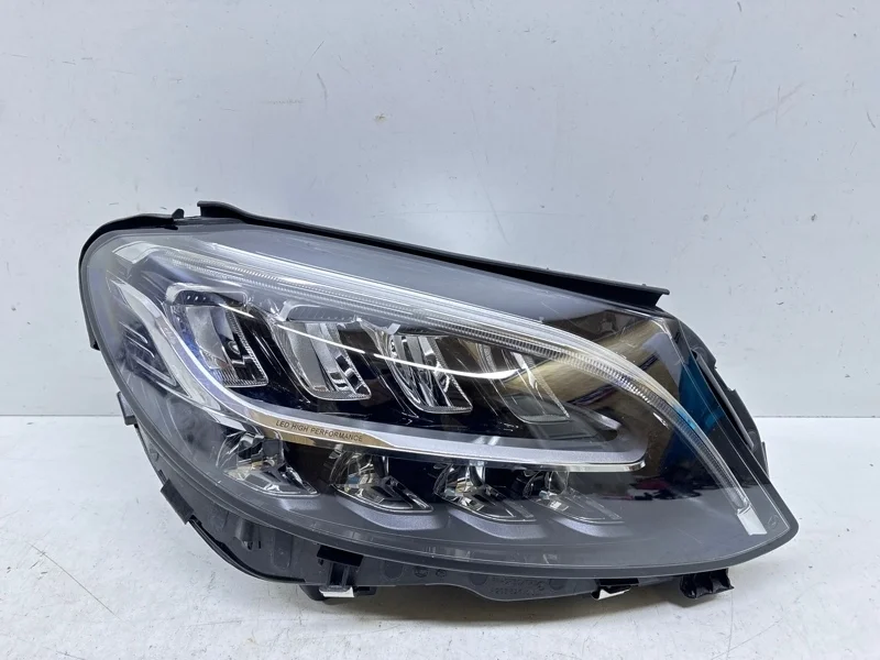 Фара Mercedes-Benz -Class 2018-2021 W205