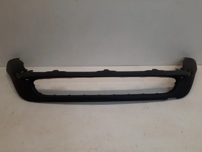 Спойлер бампера Mercedes-Benz GLA 2014-2017 X156