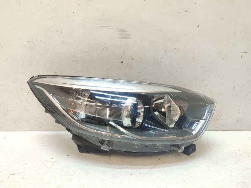 Фара Renault kaptur 2016-