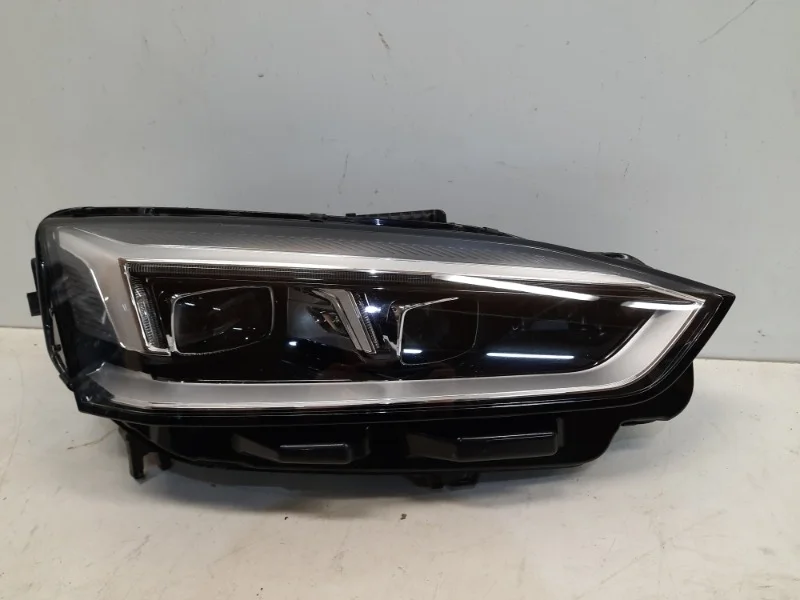 Фара AUDI A5 2016-2020 8W
