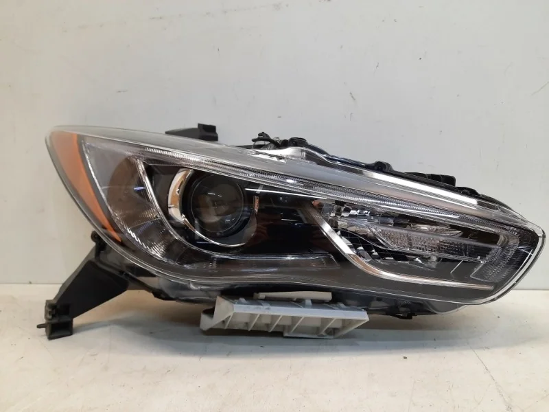 Фара Infiniti QX60 2016-2021 L50