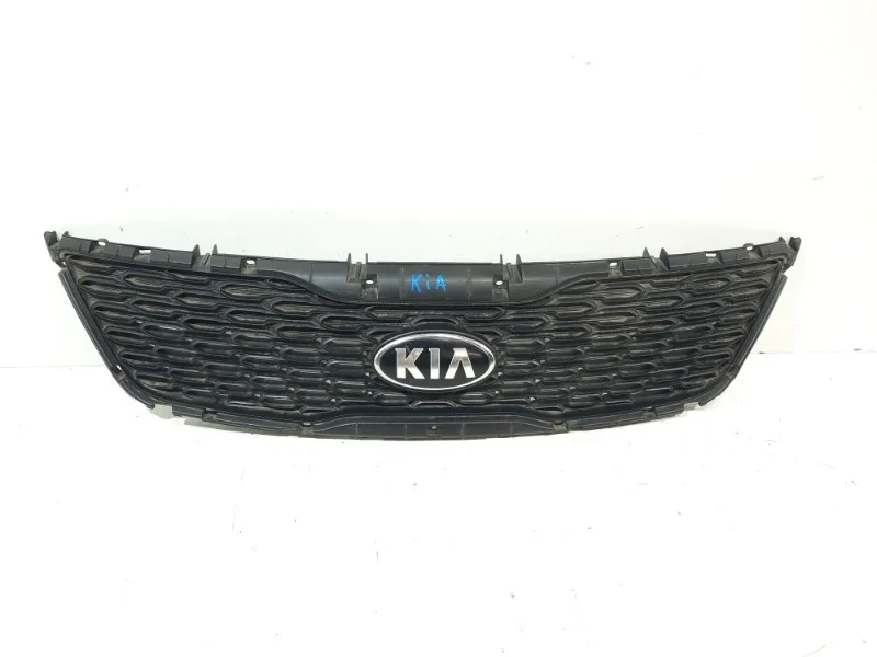 Решетка радиатора Kia Sorento 2009-2020