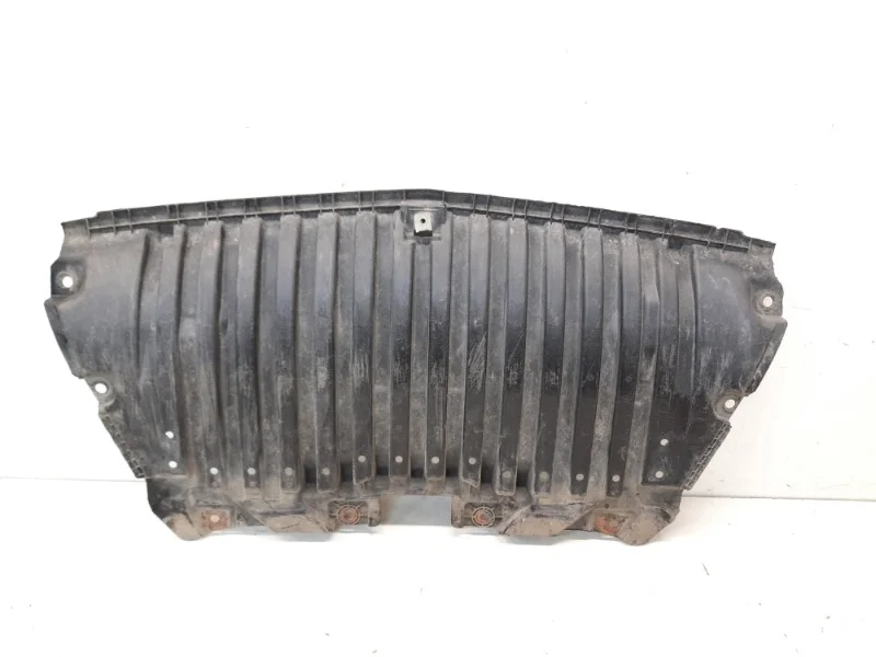 Пыльник бампера Mercedes-Benz -Class 2016-2020 W213