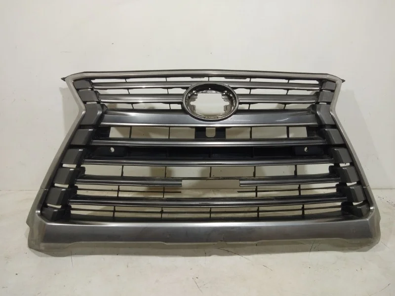 Решетка радиатора Lexus LX 2016-2021 3