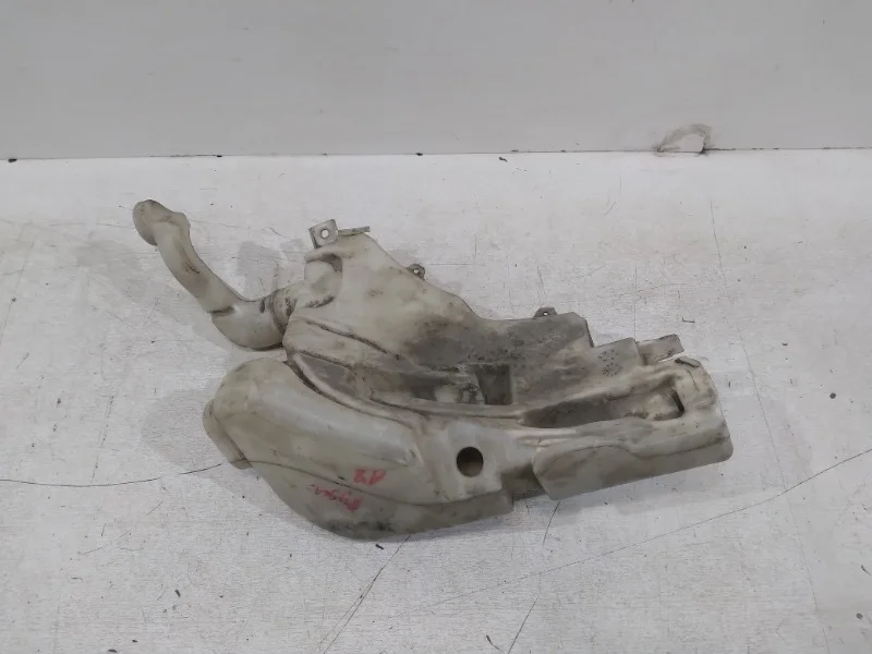 Бачок омывателя AUDI A8 2002-2010 D3