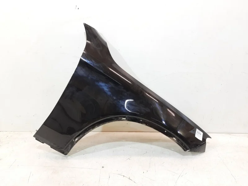 Крыло Mercedes-Benz GLC 2015-2021 X253