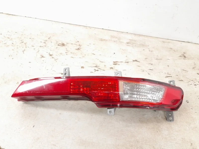 Фонарь противотуманный kia Sportage 2010-2015 3