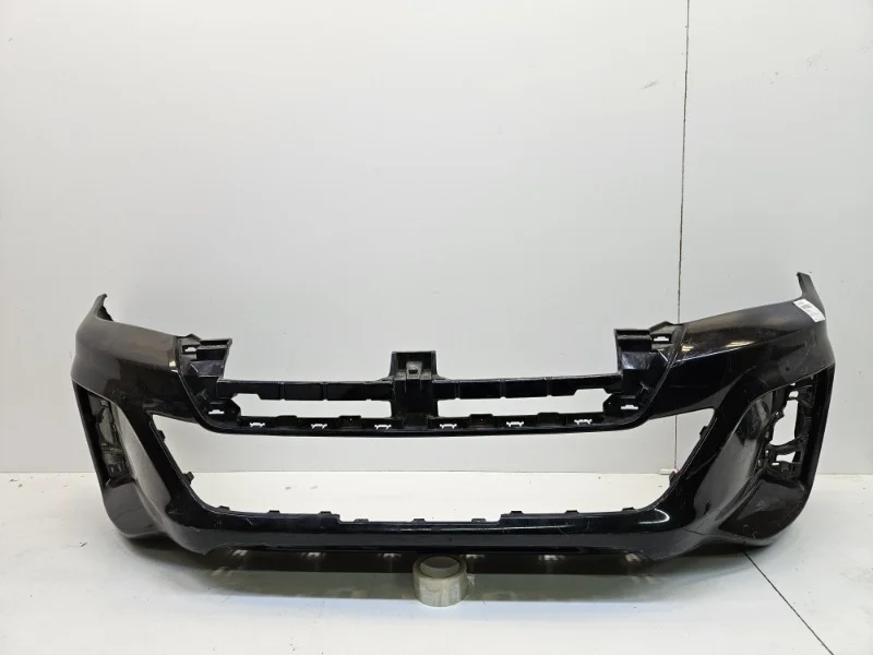 Бампер Toyota Hilux 2018-