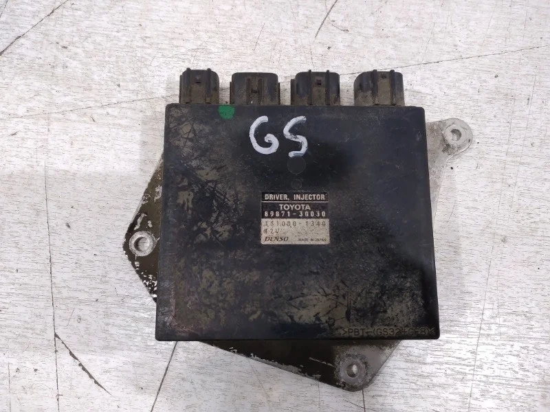 Блок электронный Lexus GS 2005-2011 300