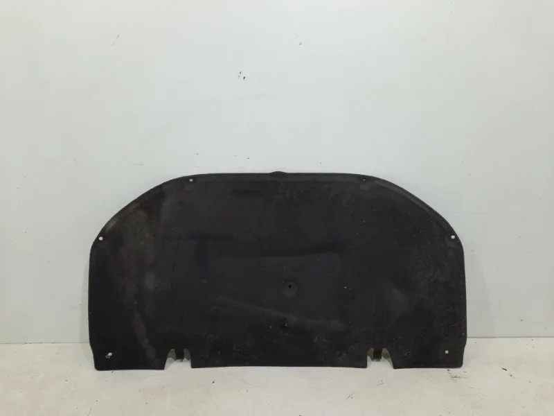 Обшивка капота Toyota Camry 2018- 70