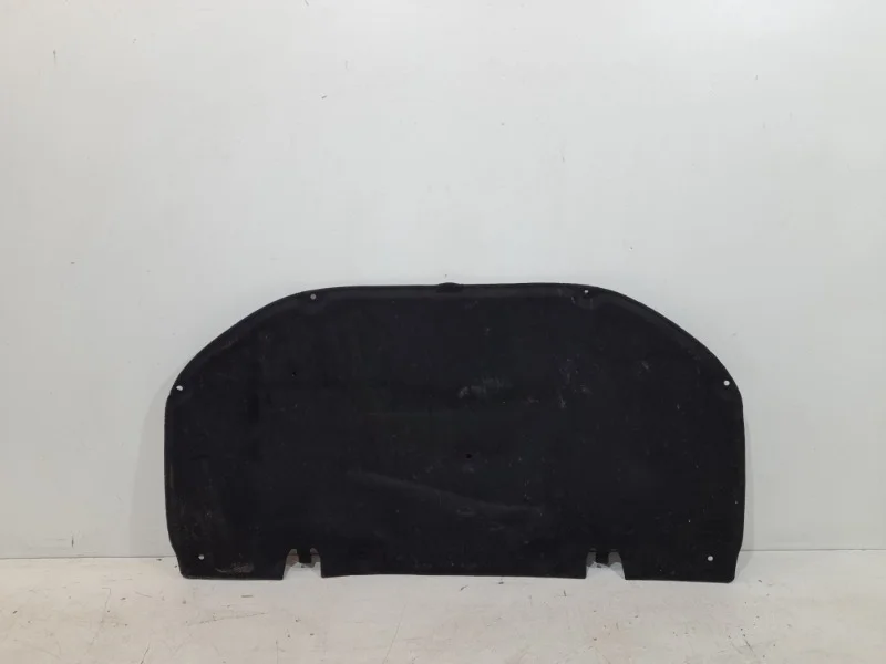 Обшивка капота Toyota Camry 2018- 70