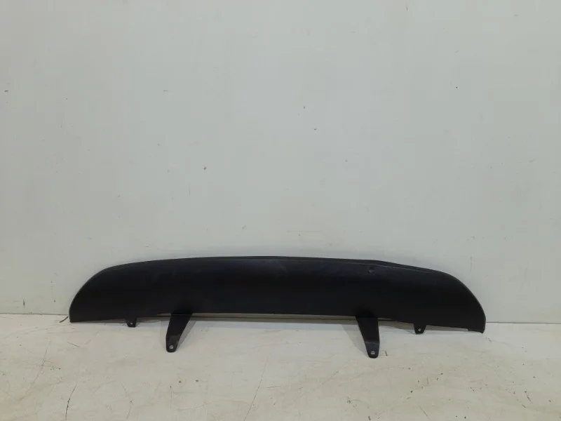 Накладка бампера Toyota Rav4 2016-2019