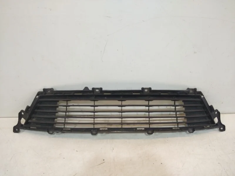 Решетка бампера Lexus ES 2012-2015 6