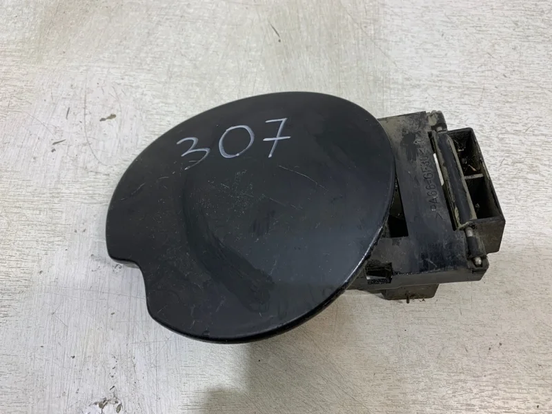 Лючок бензобака Peugeot 307 2001-2008