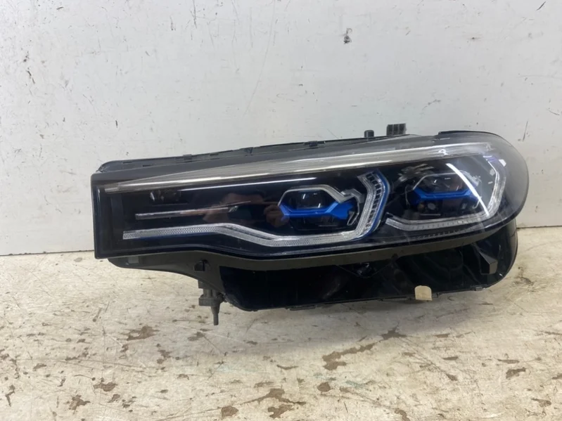 Фара BMW X7 2017- G07