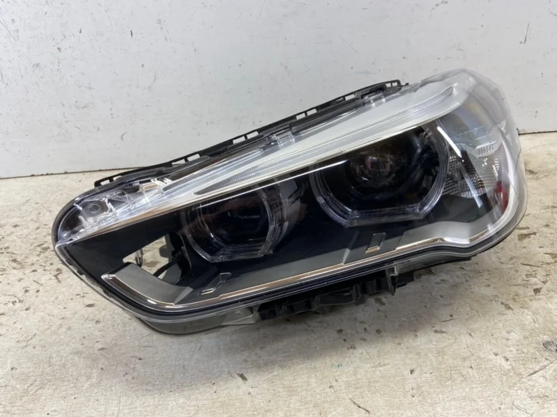 Фара BMW X1 2015- F48