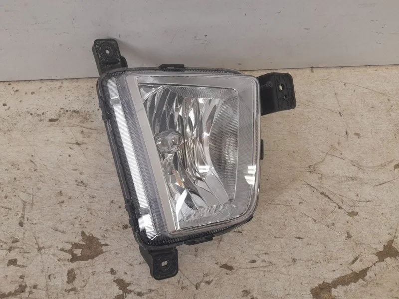 Фара противотуманная Hyundai Creta 2015-