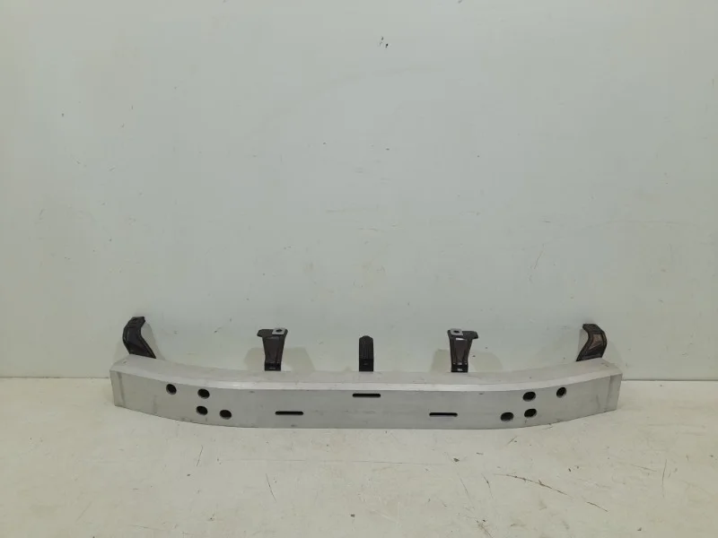 Усилитель бампера Toyota Land Cruiser Prado 2018- 150