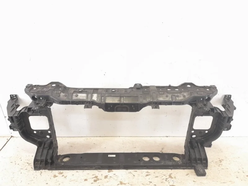 Панель передняя (телевизор) Kia K5 2020-