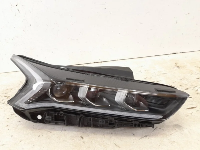 Фара Kia K5 2020-