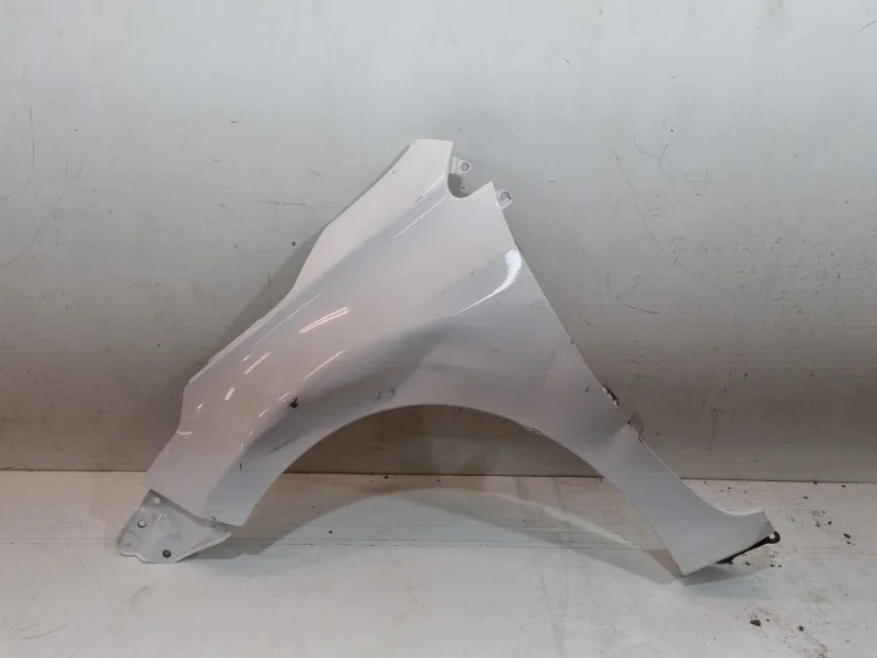 Крыло Toyota Corolla 2014-2019 E180