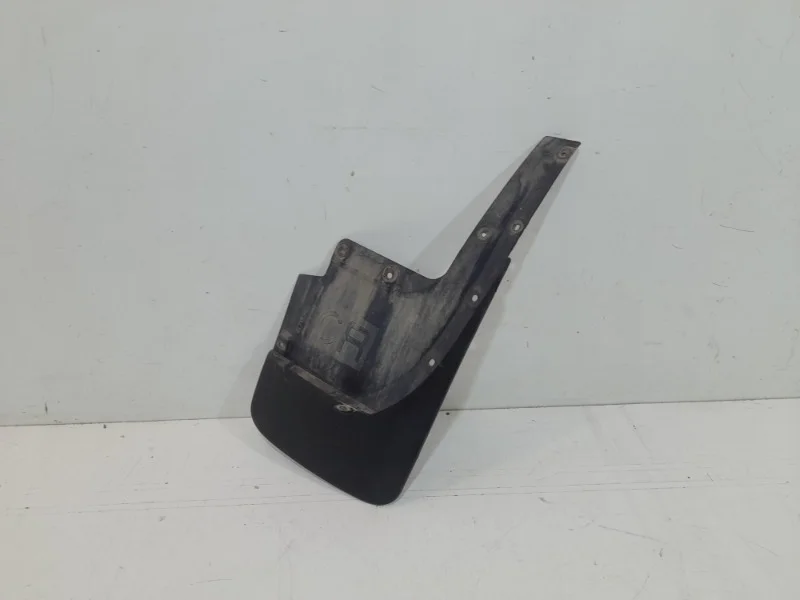 Брызговик Toyota Land Cruiser 2016-2022 200