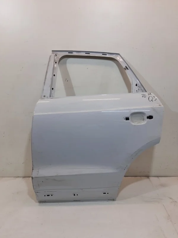 Дверь AUDI Q3 2011-2018 8U