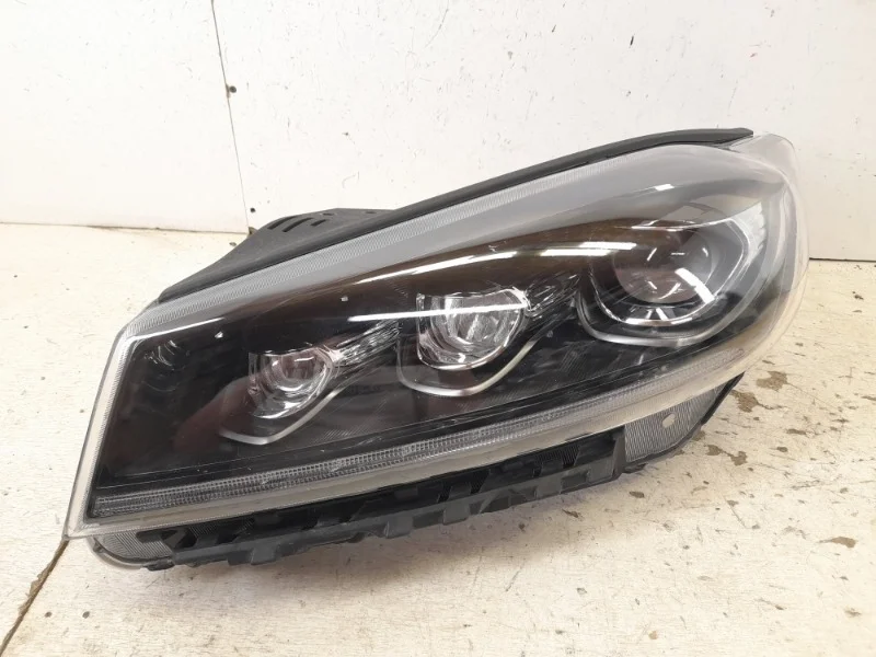 Фара Kia Sorento Prime 2017-2019 3