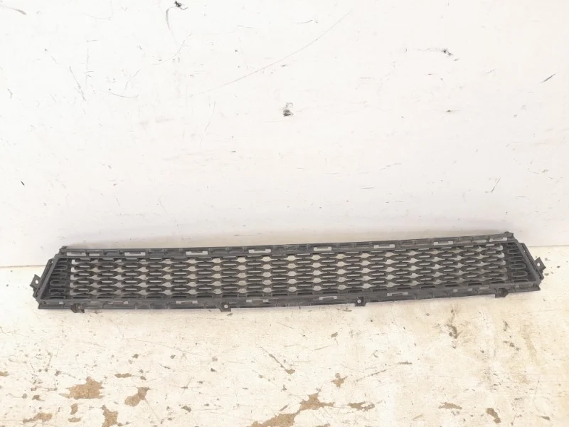 Решетка бампера Kia Ceed 2015--2018