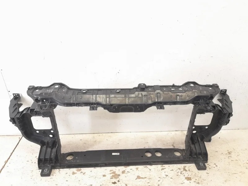 Панель передняя (телевизор) Kia K5 2019-