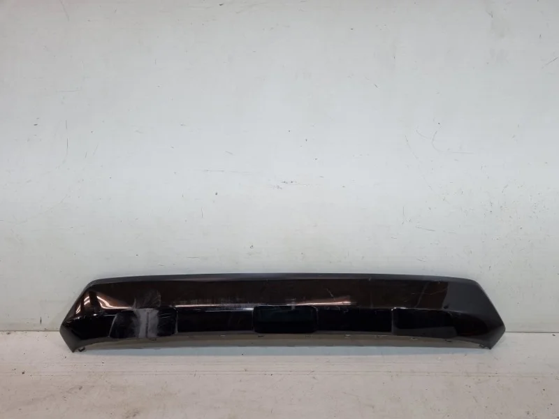 Накладка бампера Toyota Rav4 2019- 50