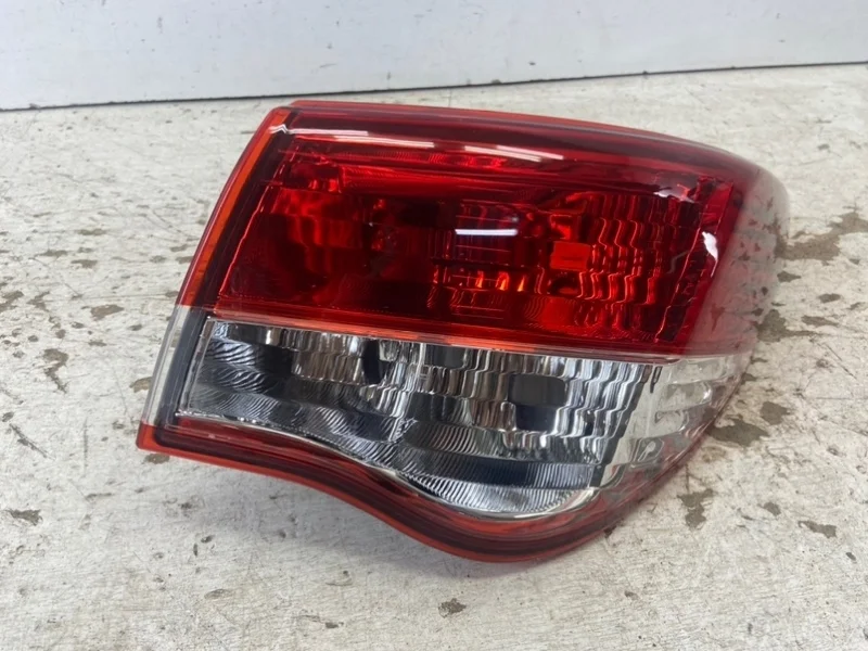 Фонарь Nissan Almera 2013- G15