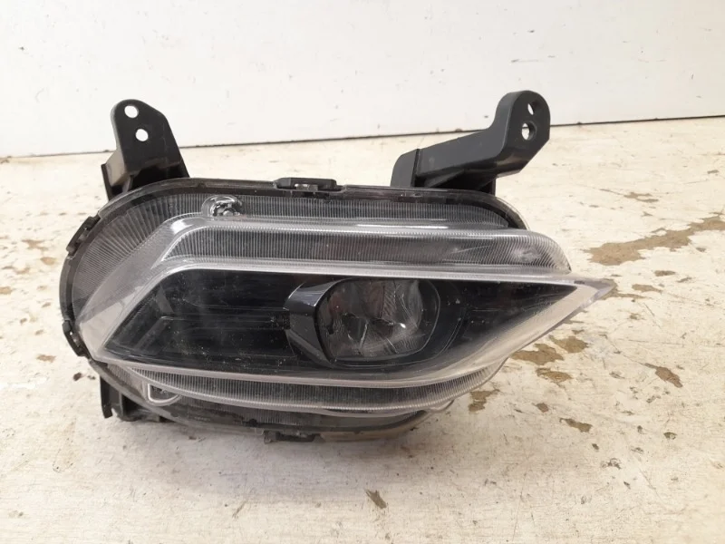 Фара противотуманная Hyundai Santa Fe 2018- 4