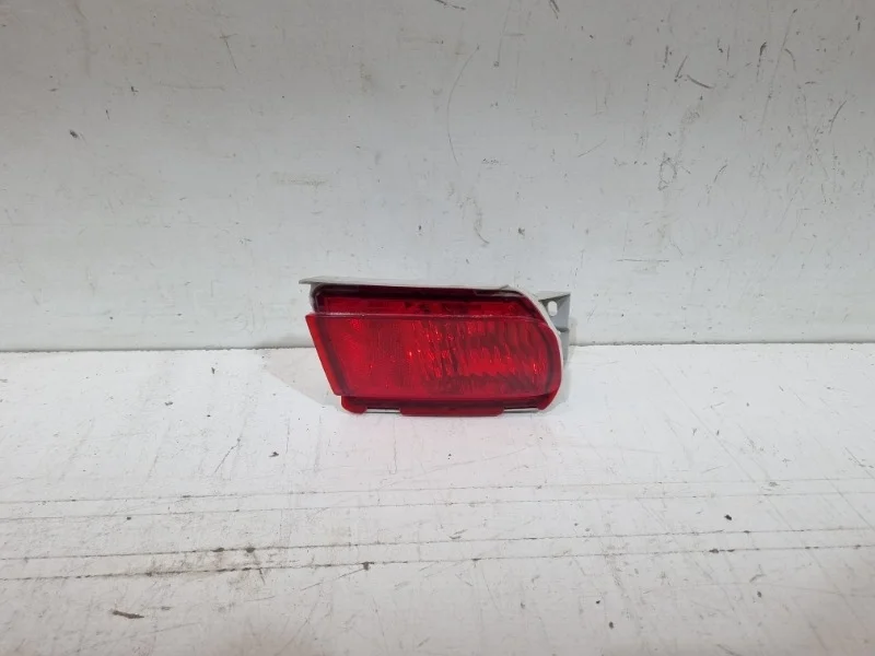 Фонарь противотуманный Toyota Land Cruiser Prado 2009-2022 150