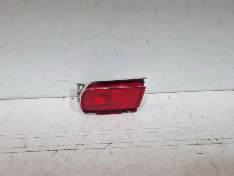 Фонарь противотуманный Toyota Land Cruiser Prado 2009-2022 150