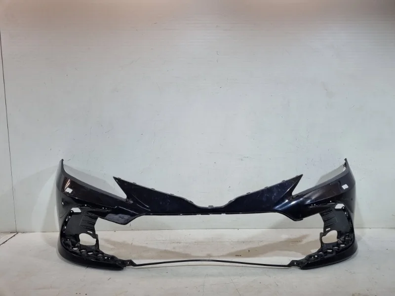 Бампер Toyota Camry 2021- V70