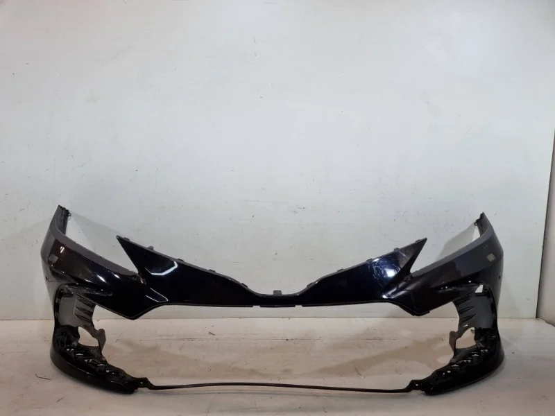 Бампер Toyota Camry 2021- V70
