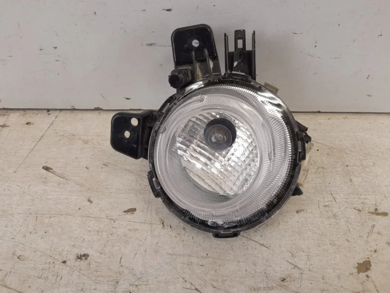 Фара противотуманная Kia Rio X-Line 2017-2020 4