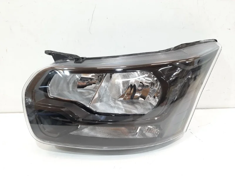 Фара Ford Transit 2014-2022 TTG