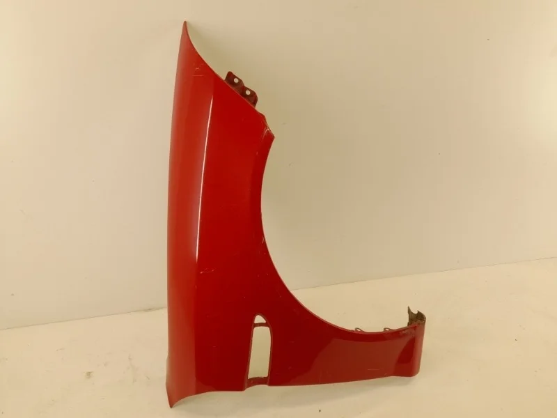 Крыло Hyundai Tiburon 2002-