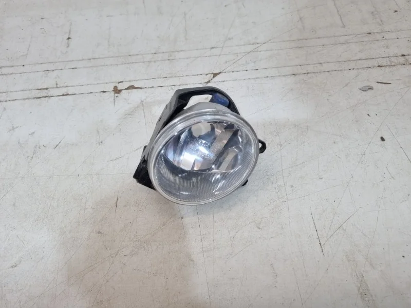 Фара противотуманная Toyota Rav4 2016-2019